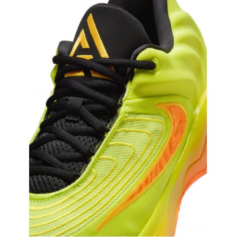 NIKE GIANNIS IMMORTALITY 4 YELLOW MAN