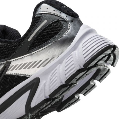 NIKE V5 RNR BLACK SILVER WHITE MAN 